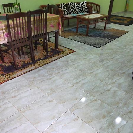 Rumah Tumpangan Di Kuala Terengganu, Terengganu Homestay D Екстер'єр фото