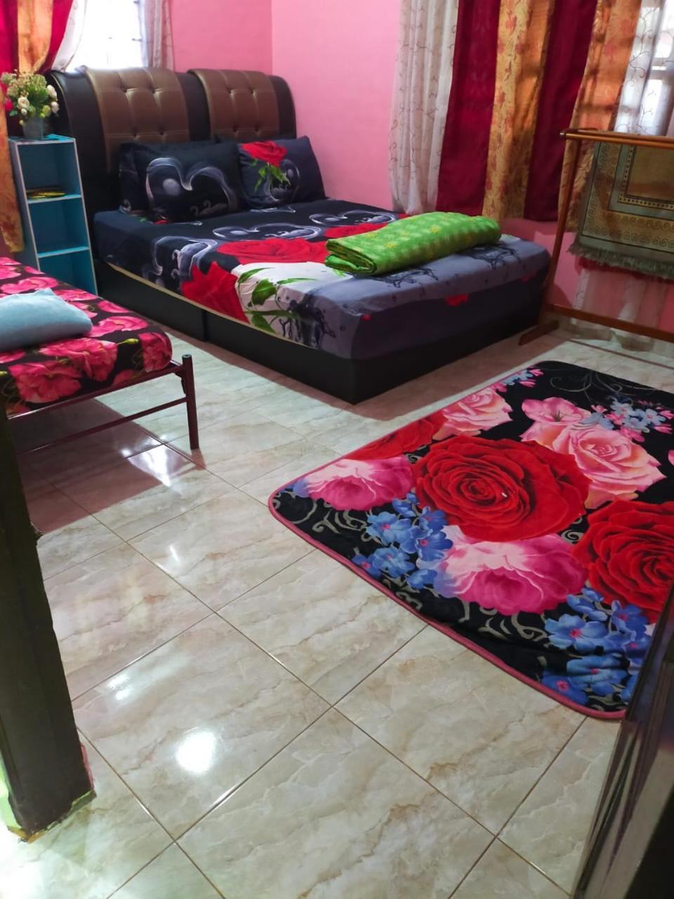 Rumah Tumpangan Di Kuala Terengganu, Terengganu Homestay D Екстер'єр фото